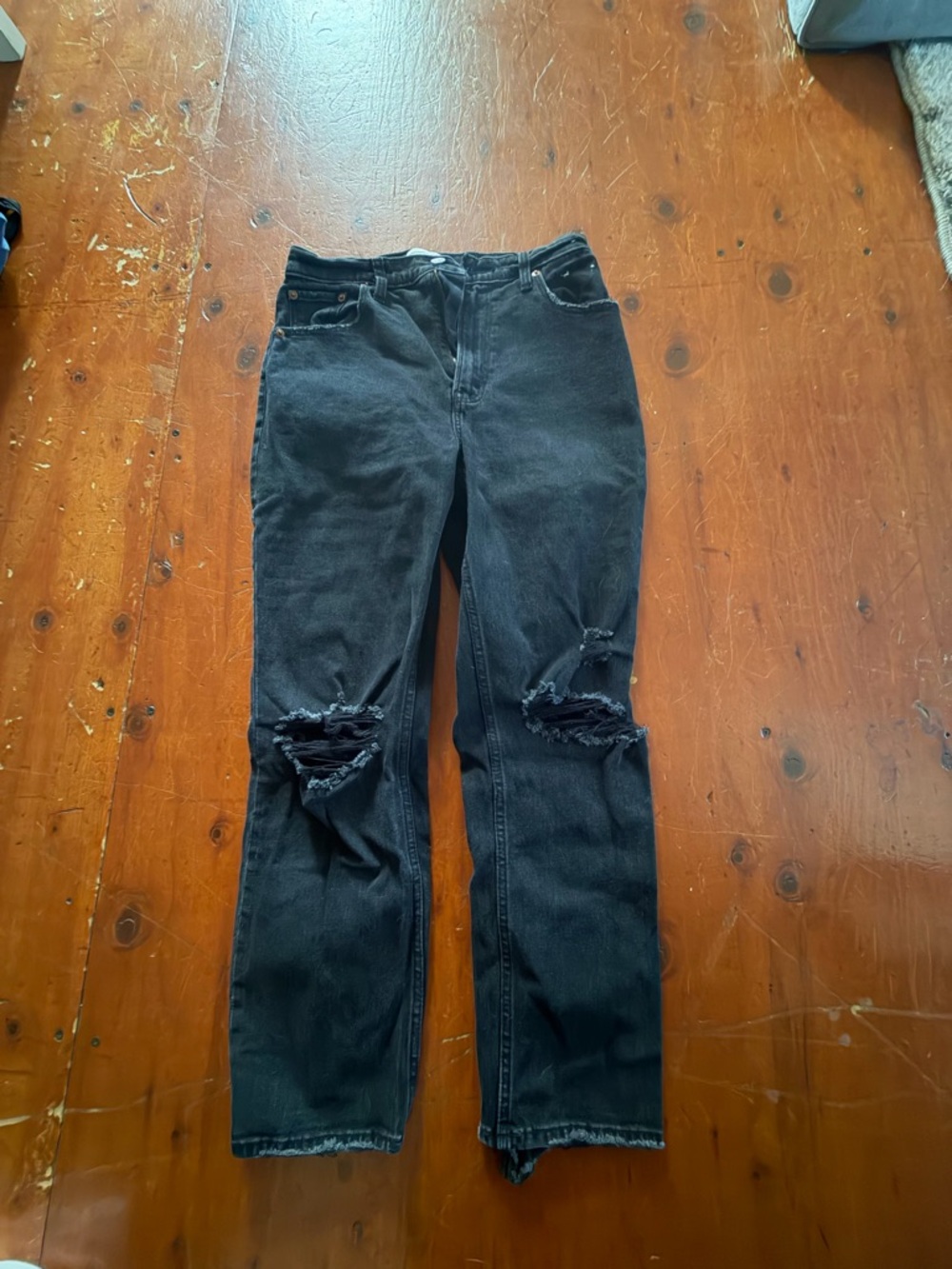 Abercrombie & Fitch Black Straight-Leg Distressed Jeans